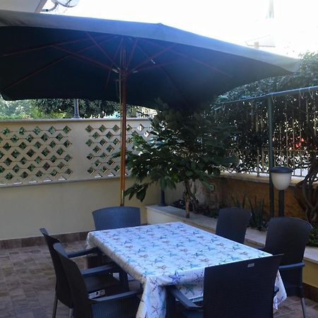Appartamento In Via Calvi Lido di Ostia Exterior foto
